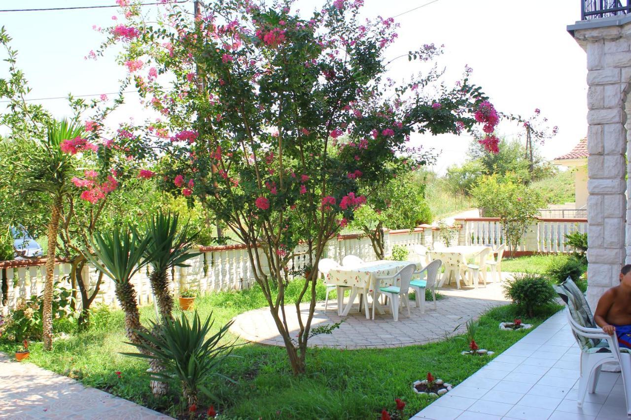 Guest House Aldin Ulcinj Buitenkant foto