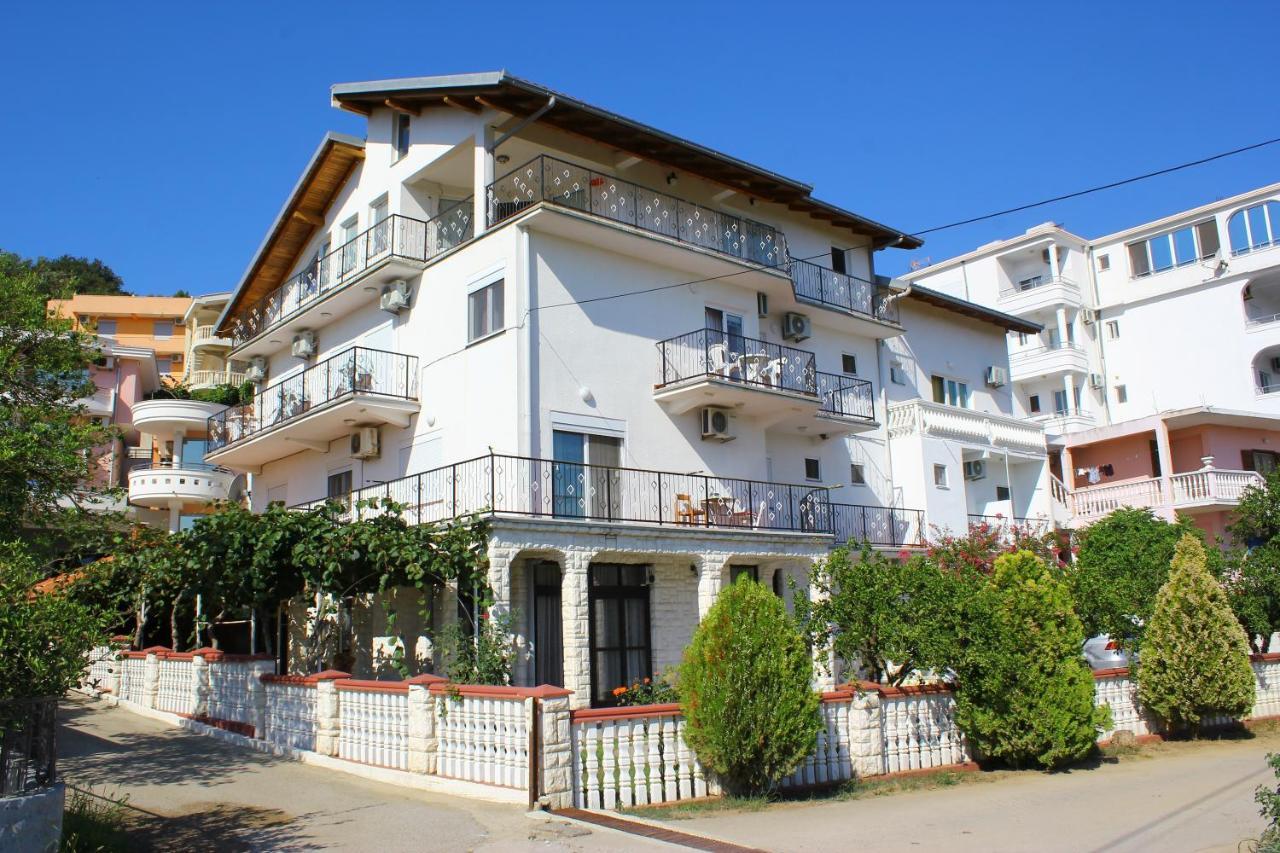 Guest House Aldin Ulcinj Buitenkant foto