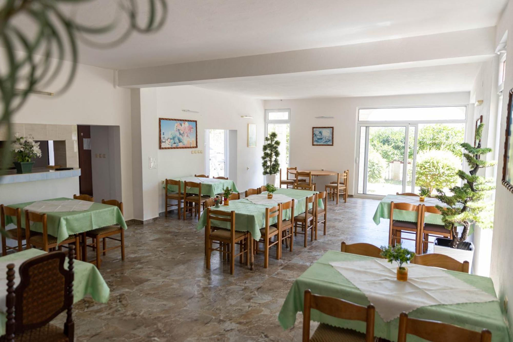 Guest House Aldin Ulcinj Buitenkant foto