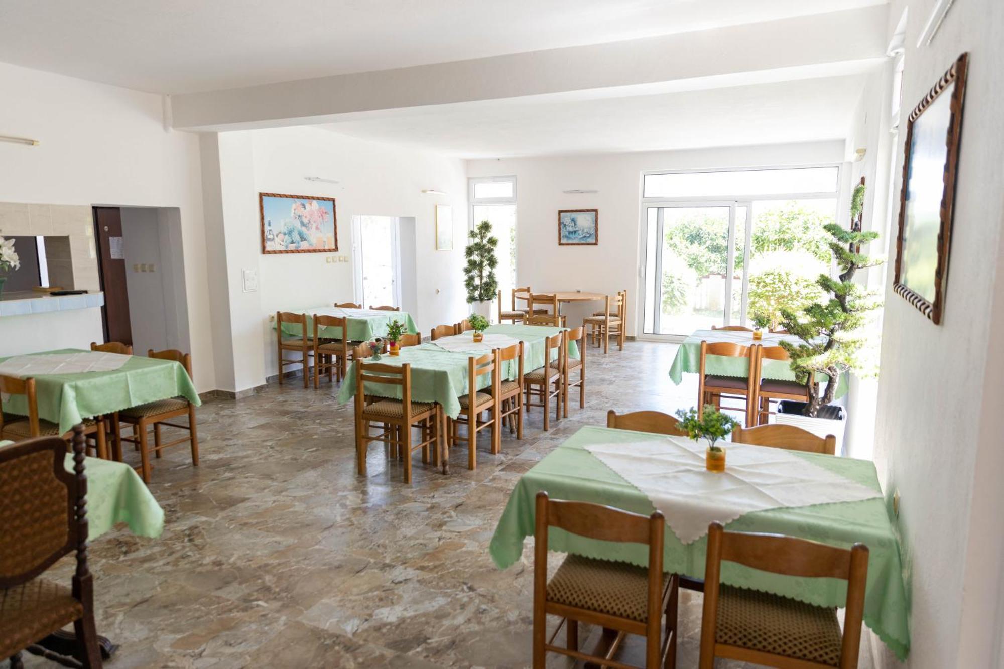 Guest House Aldin Ulcinj Buitenkant foto